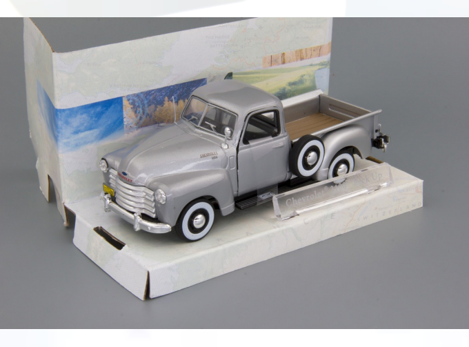 CHEVROLET 3100 Pick Up бортовой (откр.двери), серебристый