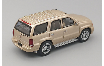 CADILLAC Escalade (2005), champagne metallic