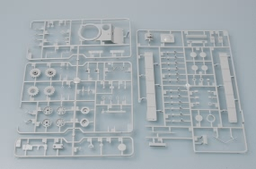 Сборная модель Танк Russia KV-1 model 1942