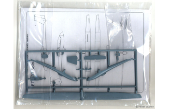 Сборная модель TG-10D Peregrine / Let L-33 Solo