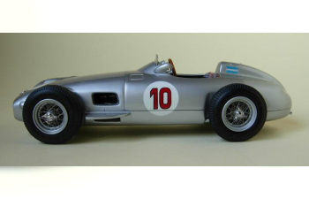 MERCEDES-BENZ W196 No 10 World Champion, Fangio (1954)