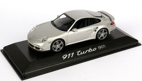Porsche 911 Turbo (997) silver