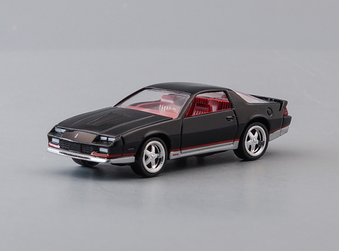 CHEVROLET Camaro Z28 (1984), black