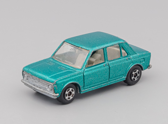 FIAT 128, green