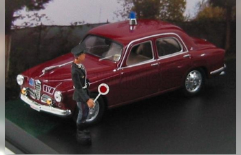 ALFA ROMEO Set Alt Polizia (1956) - 1900 - Giulietta With Figures, Bordeaux White