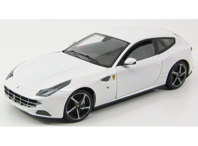 FERRARI FF, white