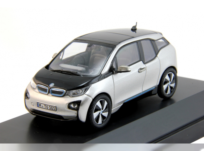 BMW i3 (I01) electric car, andersit silver