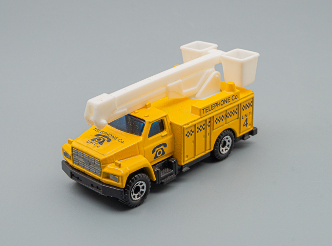 FORD Utility Truck, yellow