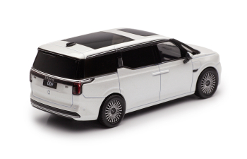 ZEEKR 009, белый