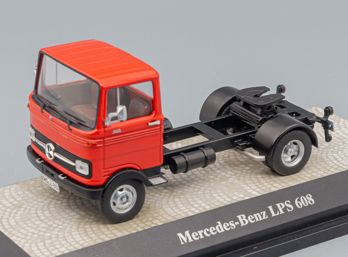 MERCEDES-BENZ LPS608 (1975), red