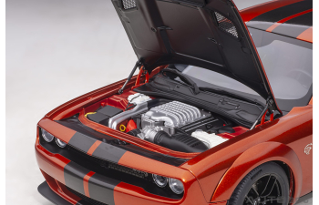 Dodge Challenger SRT Hellcat Widebody - 2018 (go mango/dual gunmetal center stripes)