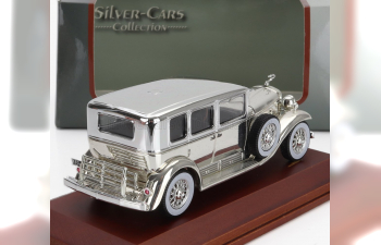 CADILLAC V16 Imperial Sedan (1930), Chrome