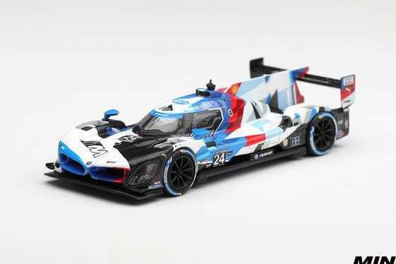 BMW M Hybrid V8 GTP #24 LHD BMW M Team RLL Daytona 24 hrs (2024), white / blue / red