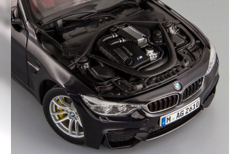 BMW M4 Coupe F82 (2014), matt black