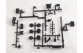 Сборная модель SKODA 100.05 бортовой с тентом