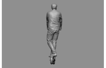 Фигурка Парень на самокате. (под покраску)