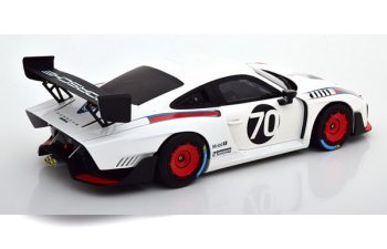 Porsche 935/19 2018 Martini