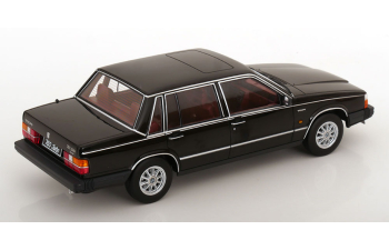 VOLVO 760 (1985), black