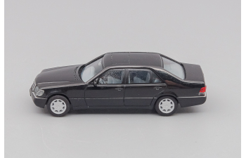 MERCEDES-BENZ 600 SEL V12 (W140), black