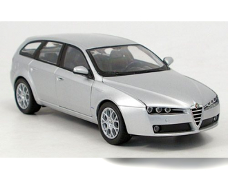 ALFA ROMEO 159 Sportwagon, silver 