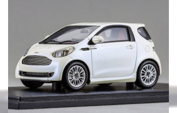 ASTON MARTIN Cygnet (2012), met white