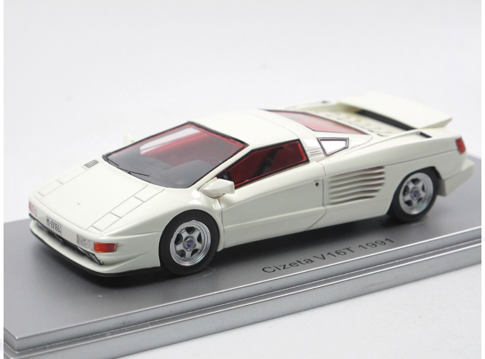 CIZETA V16T 6,4 16cil 64V 1991 White