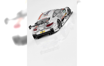 MERCEDES-BENZ AMG C 63 DTM, 2016, SILBERPFEIL Energy, Роберт Викенс Серебристый