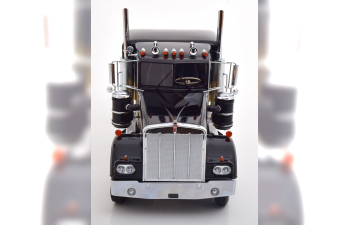 KENWORTH W900, schwarz/gold