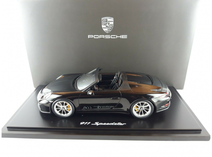 PORSCHE 911 (991.2) Speedster black