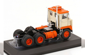 WHITE 7400 Tractor Truck 2-assi (1960), orange creme