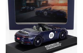 PORSCHE 911 (992) Carrera S (2023), gentian blue