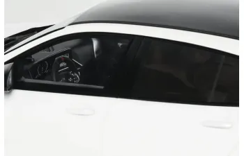 BMW M135 xDrive (2024), alpine white solid 