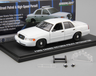 FORD Crown Victoria Police Interceptor with accessories 1998 Plain White