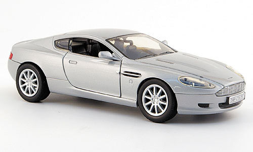 Aston Martin DB9 silver