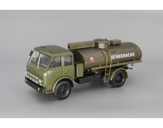 Минский-500А АЦ-8 Топливозаправщик "Огнеопасно", хаки