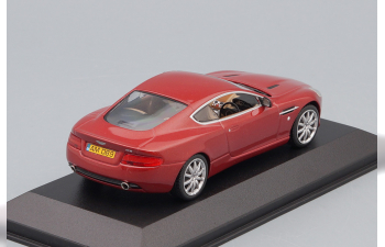 ASTON MARTIN DB9 (2003), red metallic