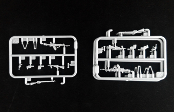 Сборная модель WWII British Paratroops In Action Set A