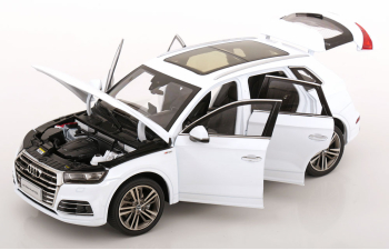 AUDI Q5L S-Line (2018), white