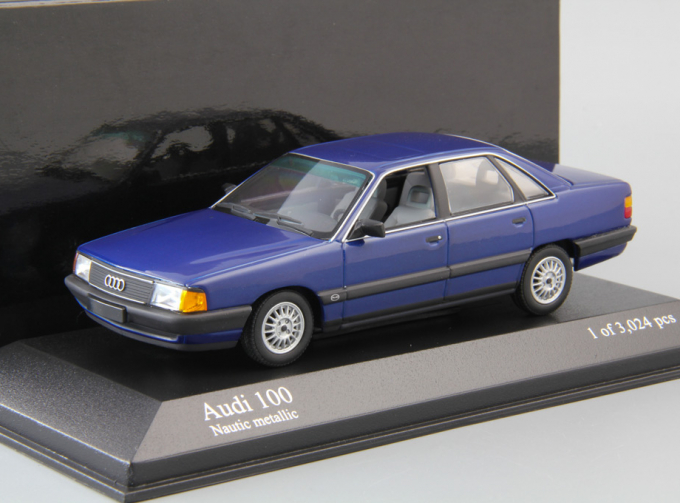 AUDI 100 (1990), blue metallic