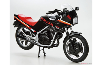 Сборная модель Honda MC08 VT250F (1984)