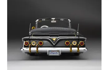 CHEVROLET Impala Convertible Lowrider (1961), black