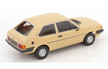 VOLVO 343 GLS (1982), creme