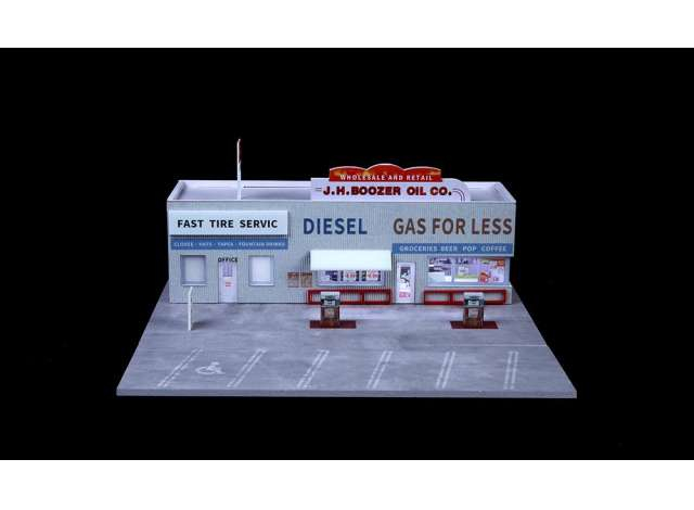 Diorama *Gas station*, various