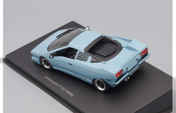 LAMBORGHINI P 132 1986 Light Blue