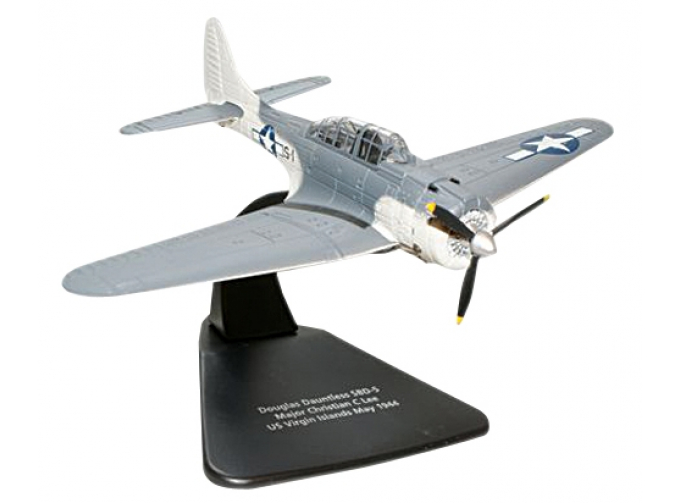 DOUGLAS SBD-5 Dauntless 1944, silver