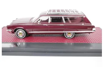 CHRYSLER Town & Country (1966), dark red metallic (ruby poly)