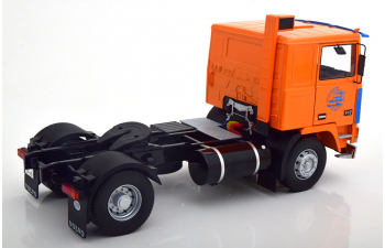 VOLVO F12 (1977), orange/blau