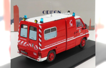 RENAULT Master T30 Van Vsab Sanicar Bmpm Ambulance Sapeurs Pompiers (1981), Red White