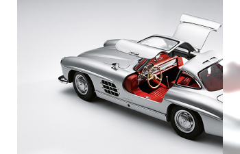 MERCEDES-BENZ 300 SL Gullwing W198 (1954-1957), silver