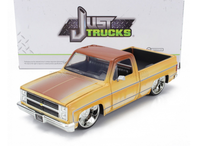 CHEVROLET C-10 Pick-up Custom (1985), 2 Tone Cream Brown